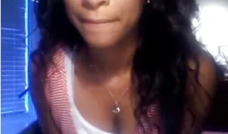 Die deutsche erotikfilme kostenlos ansehen vollbusige Fußballmama mit haariger Muschi und Arsch muss aussteigen