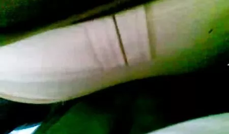 Haariges Mädchen deutsche pornovideos gratis und drei Männer