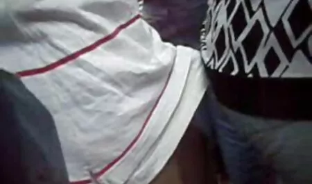 ExxxtraSmall - Petite Shaved deutsche sexfilme in deutscher sprache Alexia Gold nimmt einen riesigen Schwanz