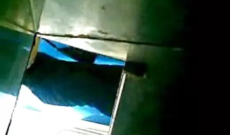 Upskirt Oberschenkel blond 2 deutsche alte sexfilme