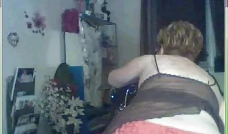 Brünette ins deutsche fickfilme kostenlos Gesicht gefickt