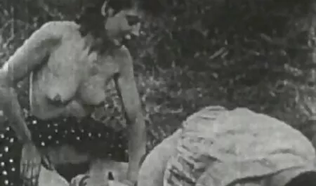 Atemberaubende brünette Webcam deutsche sexfilme gratis sehen Striptease