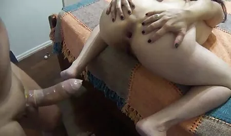 Brünette Schlampe Ally kostenlose hausfrauenpornos nimmt einen steifen Schwanz in ihre feuchte Muschi