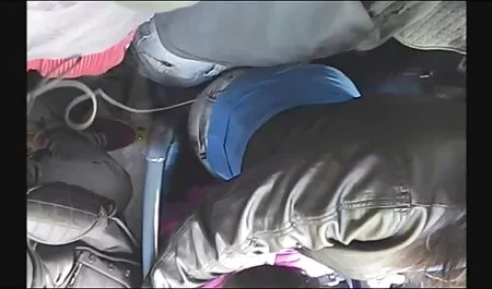 Emo Teen Strips freie deutsche sexfilme für die Webcam