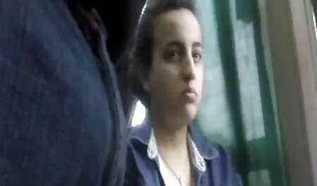 Geiles Mädchen gibt ihm ihren sex filme in deutscher sprache betrügerischen Körper